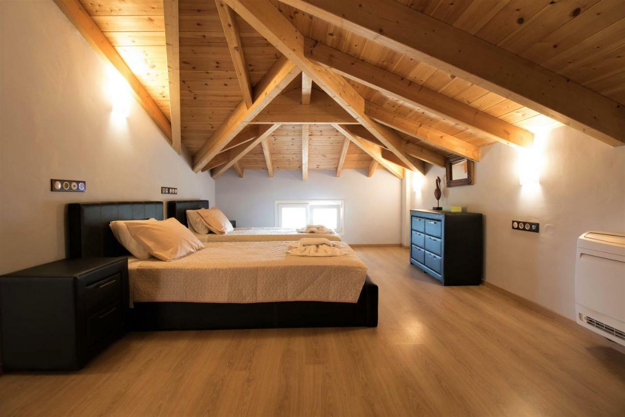 Villa De La Mer Agios Stefanos Avliotes  Zewnętrze zdjęcie